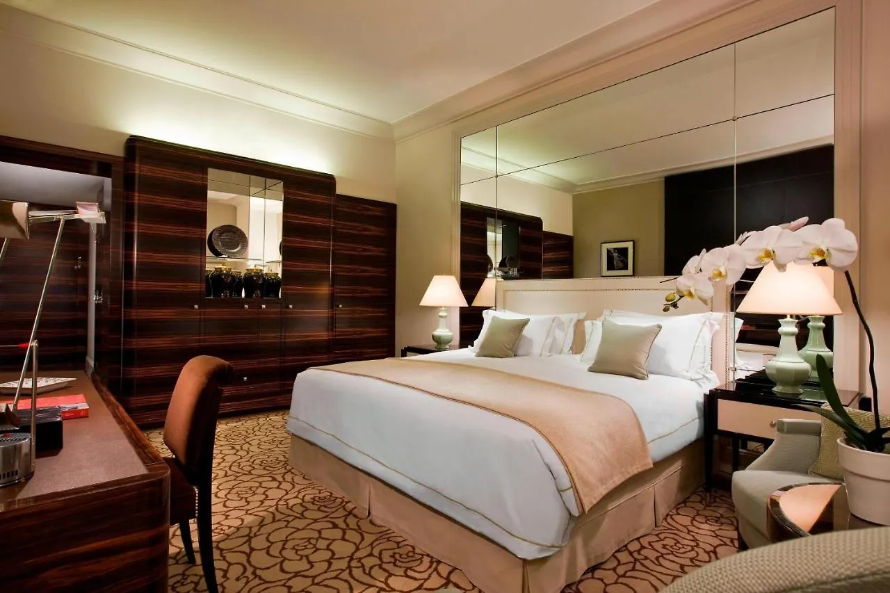 Hotel Prince De Galles, A Luxury Collection Hotel, Parijs