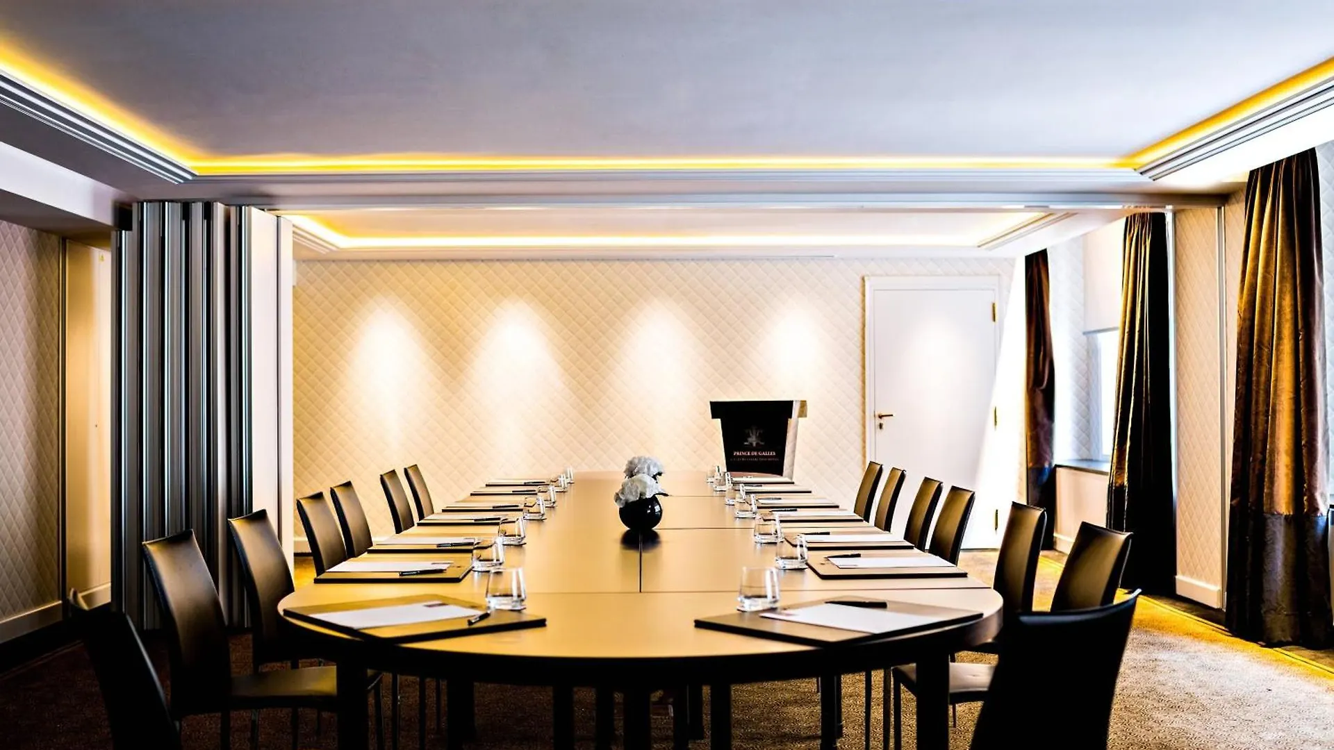 Prince De Galles, A Luxury Collection Hotel, Parijs