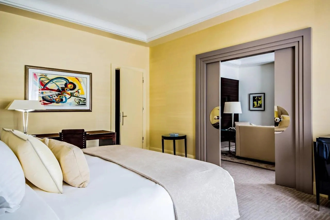 Prince De Galles, A Luxury Collection Hotel, Paris 5*,